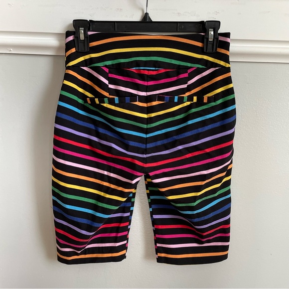 New York and Company Rainbow Colorful Striped Shorts Stretch Size Small - Picture 4 of 7